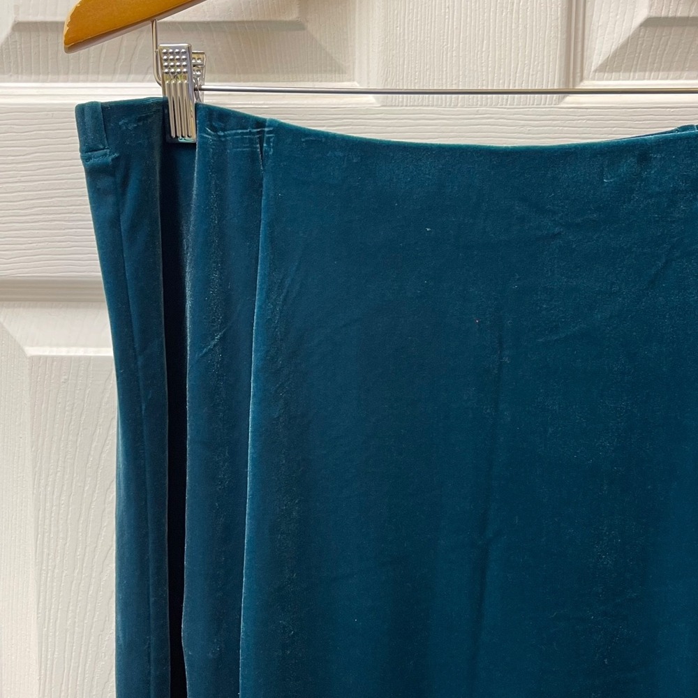 Vintage Laura Ashley Women's XL Teal Dream Velvet Midi Skirt Elegant Party NWT‎